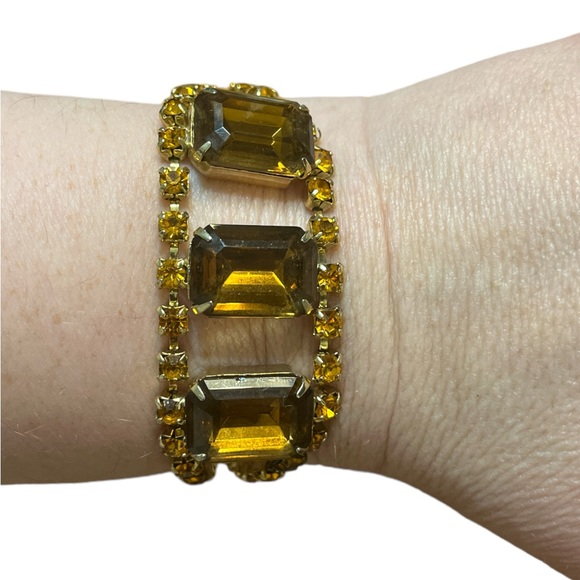 Vintage Jewelry - Vintage Golden Brown Rhinestone Bracelet